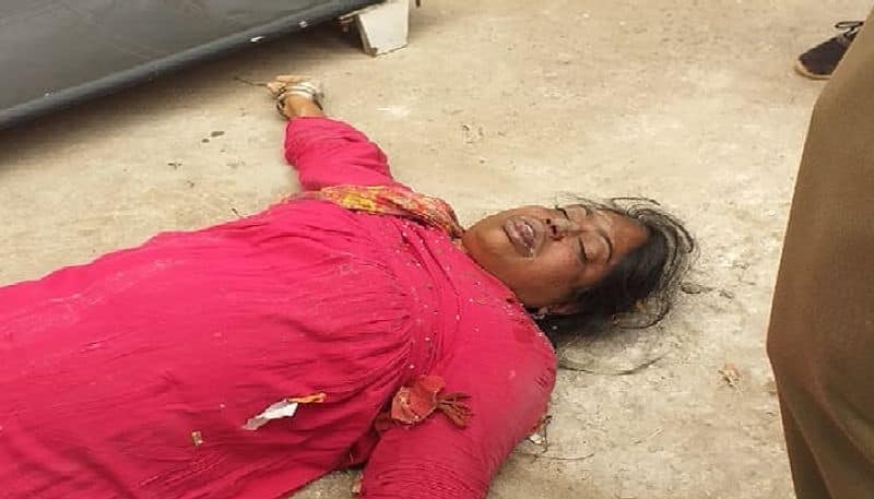 Karimnagar woman dead body found in drainage case mystery solved - bsb