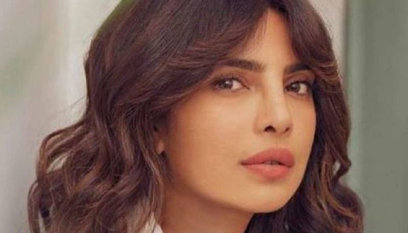 Bindis And Bikinis Priyanka Chopra Shared a Throwback pic