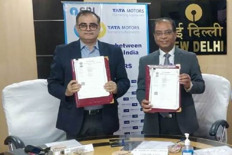 Tata Motors State Bank join forces to offer financial solutions to commercial vehicle ckm