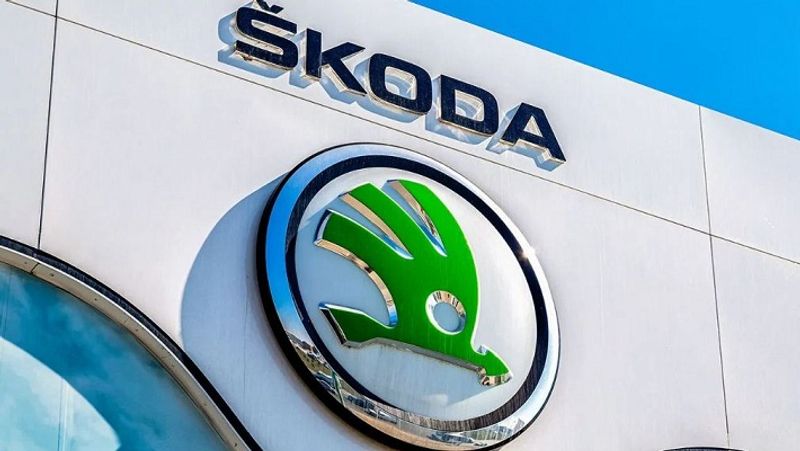 auto Skoda Slavia mid-size sedan to be unveiled in November 2021 Details inside gcw