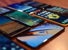 How to extend the battery life of your smartphones? Here are 7 hacks for you