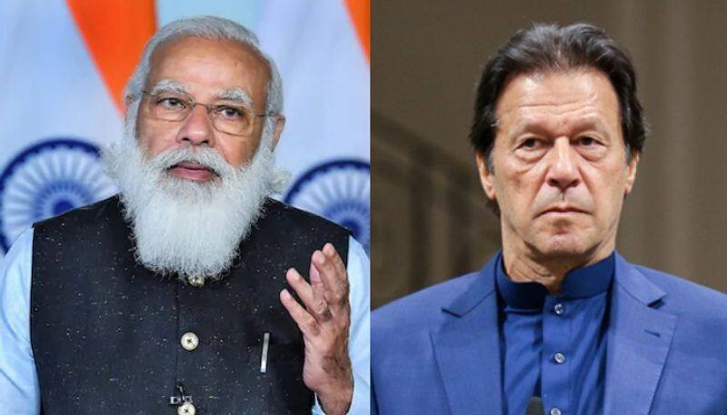 Imran Khan rakes up Kashmir in response to PM Modi's letter