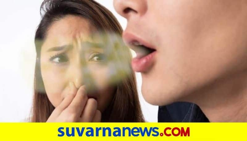 Five Foods that cause bad breath