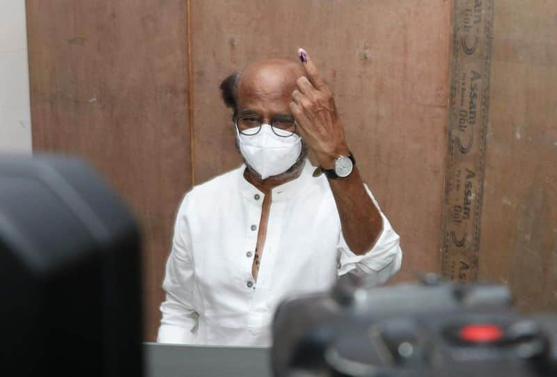 What is the background of actor Rajinikanth meeting with Tamil Nadu Governor RN Ravi