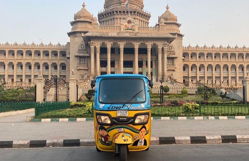 TVS auto rickshaw flagged off from Bengaluru Vidhana Soudha to support Girl Education ckm