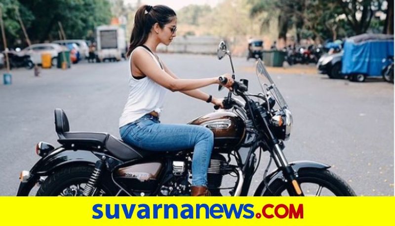 Malavika Mohanan gives us a glimpse of what her Fridays are like with a sassy PHOTO on the bike