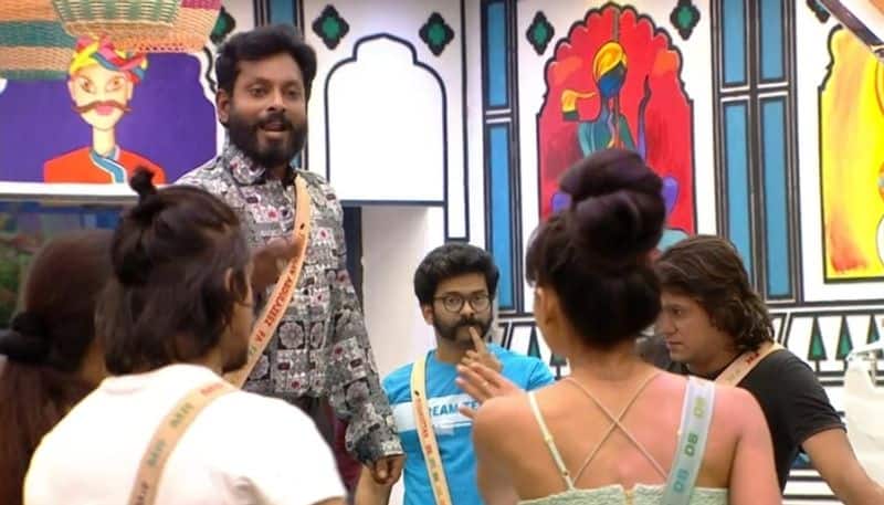 clash between kidilam firoz and dimpal bhal in bigg boss 3