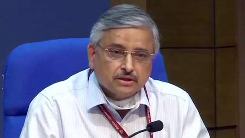 Third wave inevitable, could hit in 6 to 8 weeks; lack of COVID appropriate behaviour in India: AIIMS chief