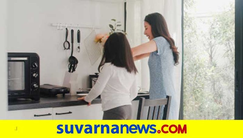 Precautions should be taken before leaving kid in the kitchen