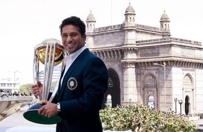 <p>Sachin Tendulkar remains the most exquisite cricketer to have ever played the sport. Despite having retired a few years back, he remains the highest run-scorer in One-Day Internationals and Test cricket.</p>
