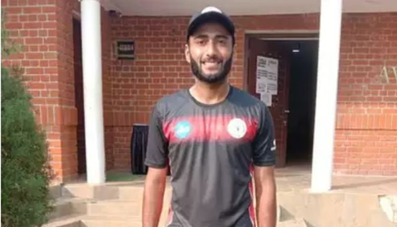 standby player Arzan Nagwaswalla created history in Team India