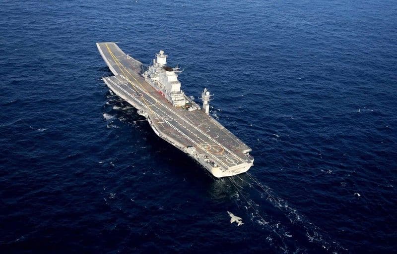 Minor fire on board INS Vikramaditya, brought under control: Navy-dnm