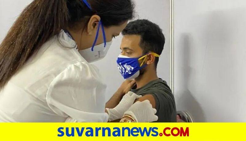 Team India Cricketer Ajinkya Rahane gets vaccinated in Mumbai kvn