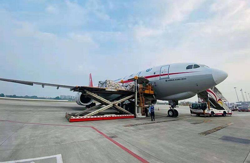 First Chinese Covid relief material lands in New Delhi-VPN