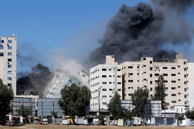 israel bombs gaza building that houses al jazeera and associated press offices