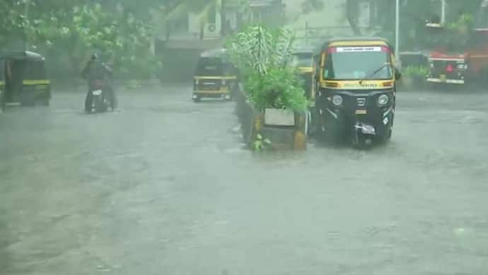 ঘূর্ণীঝড়  Tauktae-র দাপটে এখনও বিপর্যস্ত মহারাষ্ট্র, ১৮ লক্ষ বিদ্যুৎ গ্রাহক অন্ধকারে