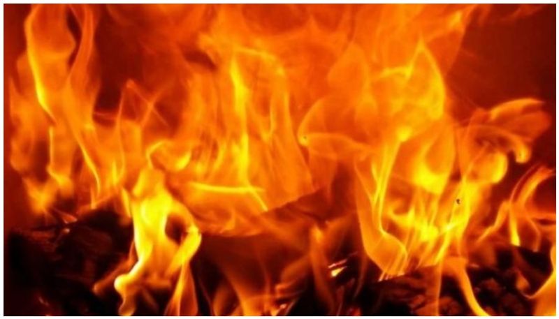 man cheated a woman and burnt house in bapatla - bsb