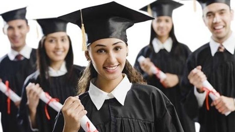 CBSE invites applications for merit scholarship single girl child gow