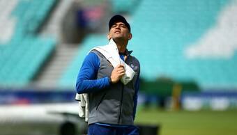 ‘నేను నీ వికెట్ తీశాను, కాబట్టి నోరు మూసుకో’... ధోనీ, కేవిన్ పీటర్సన్‌తో అలా అనగానే...