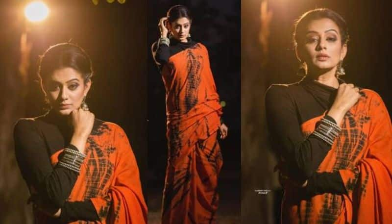 PRIYAMANI in tshirt saree pics viral