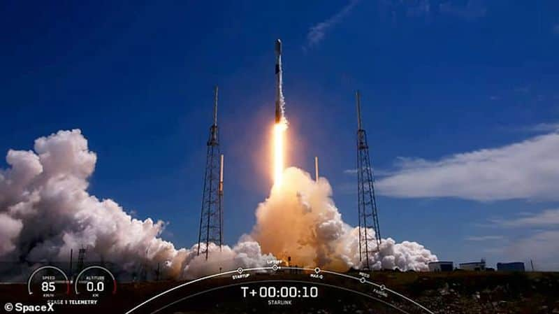 SpaceX completes its 100th successful flight in a row Falcon 9