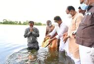 BJP leader Ashoka immerses ashes of Covid deceased, exemplifies Vasudaiva Kutumbakam