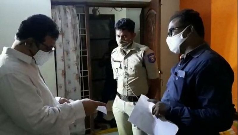 Police serve notice to Sangam dairy Marketing manager Sridhar