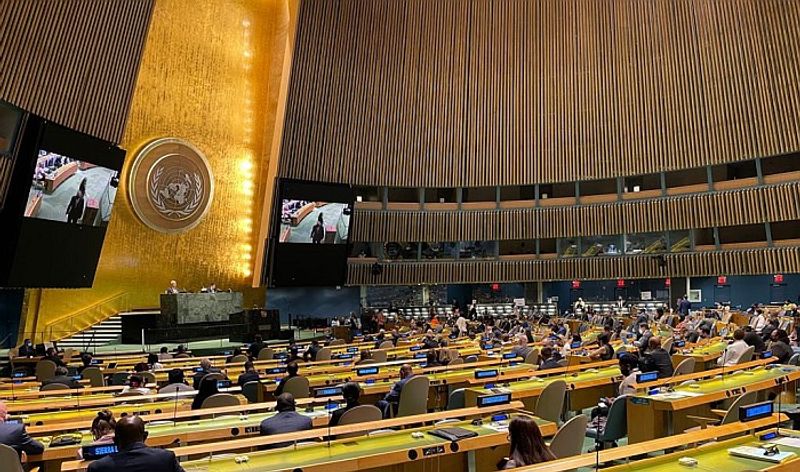 India abstains from voting on a UNGA resolution  need for a fair  peace in Ukraine.