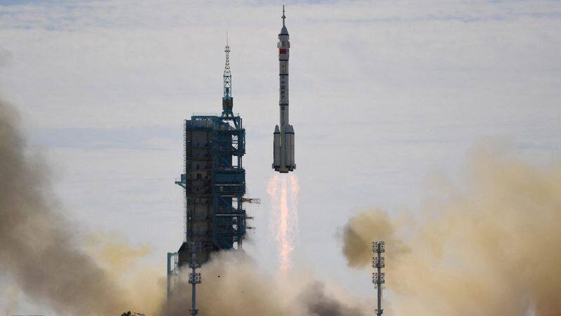 China launches Shenzhou-12 shuttle to new space station with three astronauts-dnm