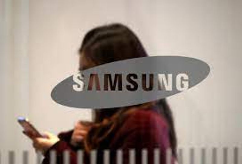 Samsung launches new scan QR code feature to make hassle-free payments in India gcw