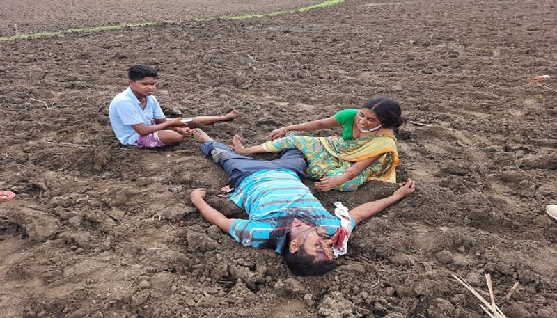 Farmer two sons axed to death in broad daylight in jayashankar bhupalapalli, Telangana - bsb