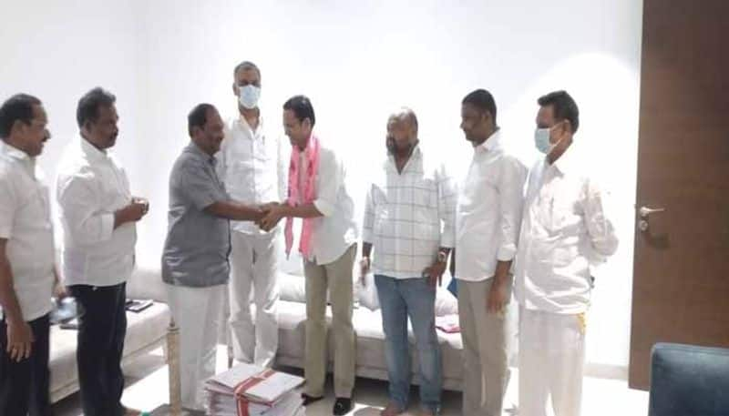 muddasani kashyap Reddy joins in TRS lns