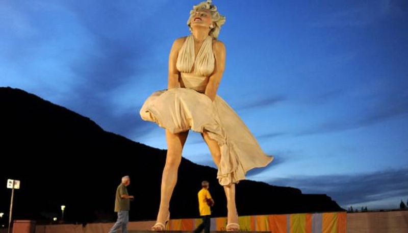 Marilyn Monroe statue Palm Springs faces widespread criticism