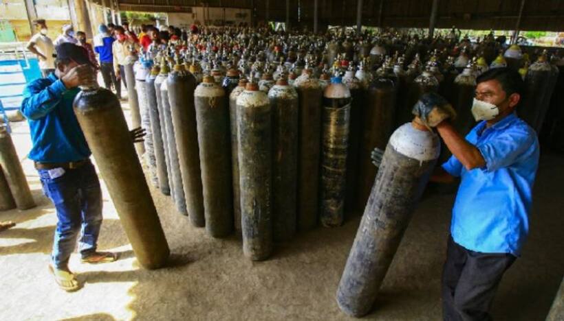 Ensure optimal availability of oxygen cylinders, concentrators and ventilators: Centre to states and UTs
