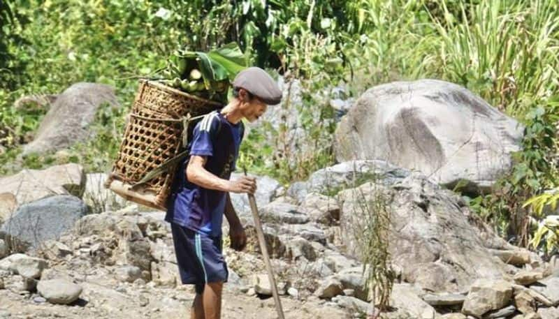 Vietnamese man spend 40 years in jungle