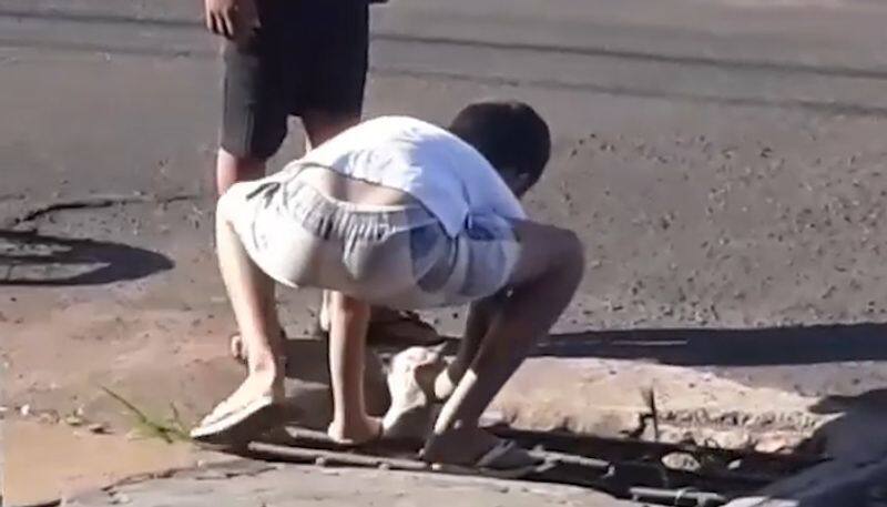 Brazil boy rescuing cat from drain restores faith in humanity-tgy