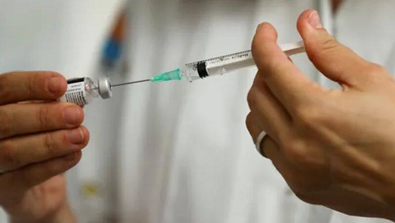 IISC vaccine effective for delta says experts snr