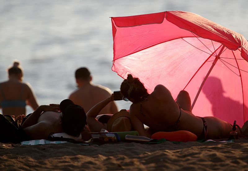 As Heat Busts Records Nearly 500 Deaths In This Part Of Canada pod