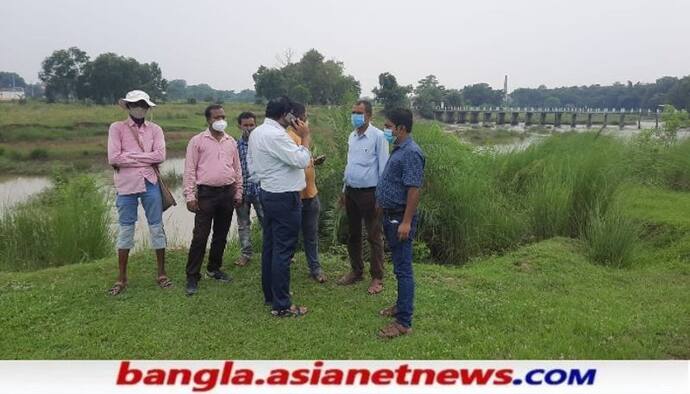 'বেপরোয়া লুটে বিধ্বস্ত কোপাইয়ের পাড়', 'শাসকদলের' বিরুদ্ধে ক্ষোভ শান্তিনিকেতনবাসীর