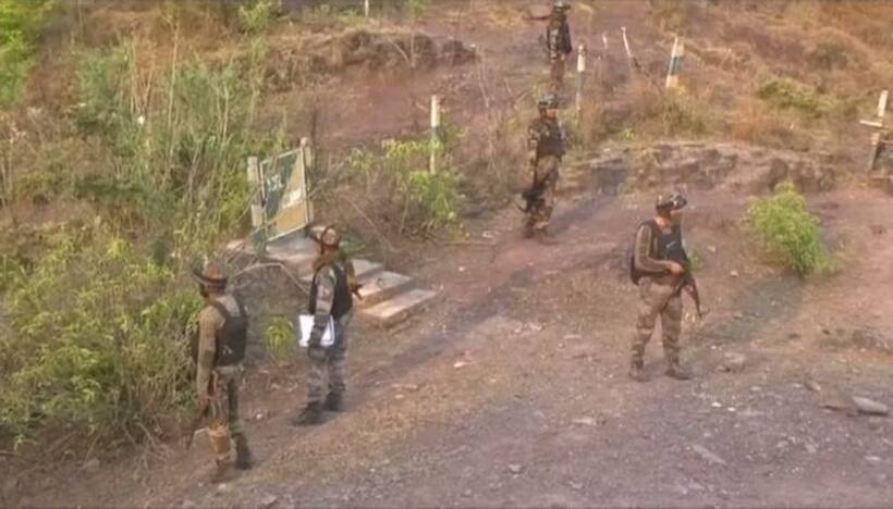 Jammu Kashmir anti terrorist operation: आतंकियों के 26 मददगार अरेस्ट, भाग रहे तीन काठमांडू में पकड़े गए