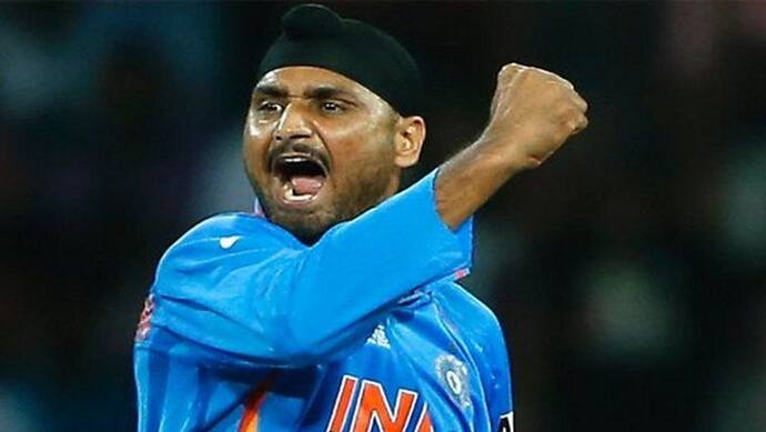 Harbhajan Singh Retirement: রেকর্ডের পাশাপাশি বিতর্কও কম ছিল না ভাজ্জির কেরিয়ারে