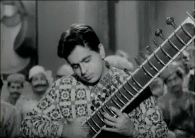 Tribute to Dilip Kumar the best method actor hindi cinema had ever produced