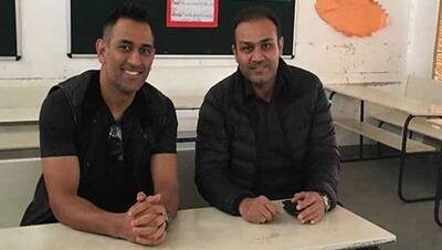 MS Dhoni  Birthday:  सचिन ने शेयर की सबसे यादगार फोटो, वीरेन्द्र सहवाग ने अपने अंदाज में दी बधाई