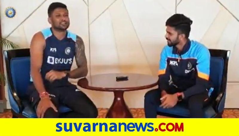 Ind vs SL Team India Cricketer Krishnappa Gowtham teaches Kannada to Ruturaj Gaikwad kvn