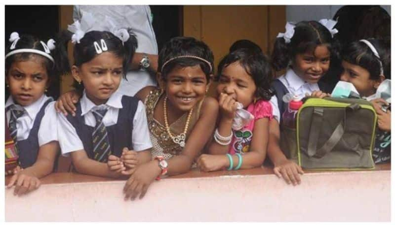 Karnataka Govt in a Fix Over Reopening Schools