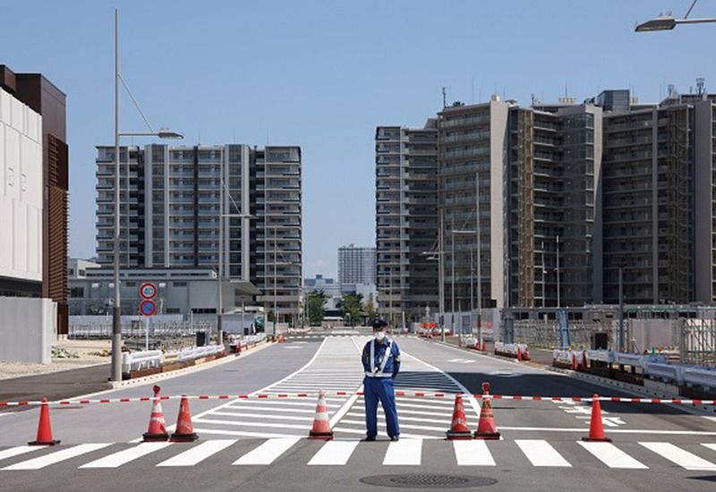 This Guy Changed His Tinder Location To The Olympic Village, And Now All Of TikTok Is Following Suit