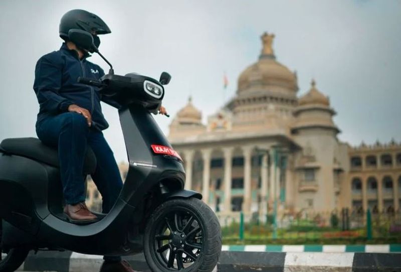 Ola electric scooter set to laucnh on Independence day 2021 CEO hints full specifications soon ckm