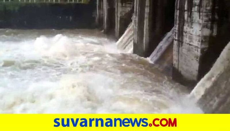 1 Thousand Cusec Water Released From Mullamari Dam at Chincholi in Kalaburagi grg