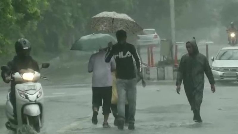 Weather department Alerts  Karnataka to receive heavy rainfall over next 5 days snr