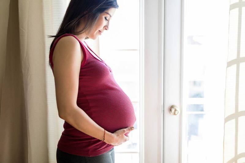 pregnant women shows not much symptoms for covid vaccine says a study